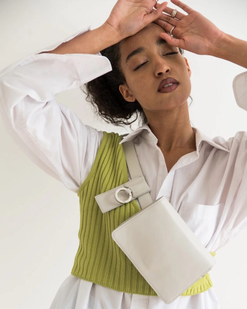 Ademi - RE-START off-white