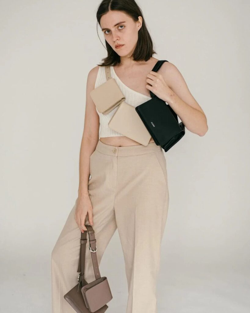 Ademi -  RE-START off-white II