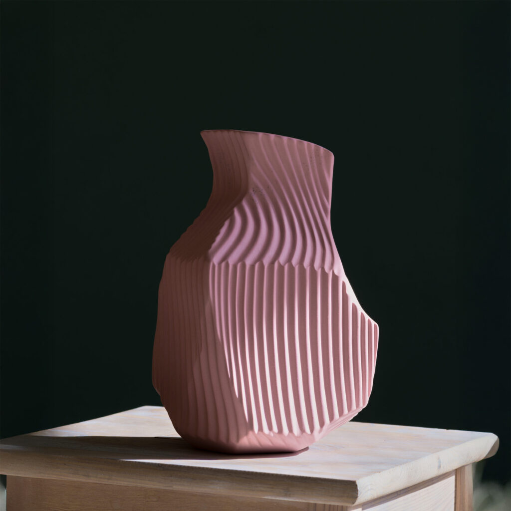 Nina Fránková - Váza Cutted Classic růžová
