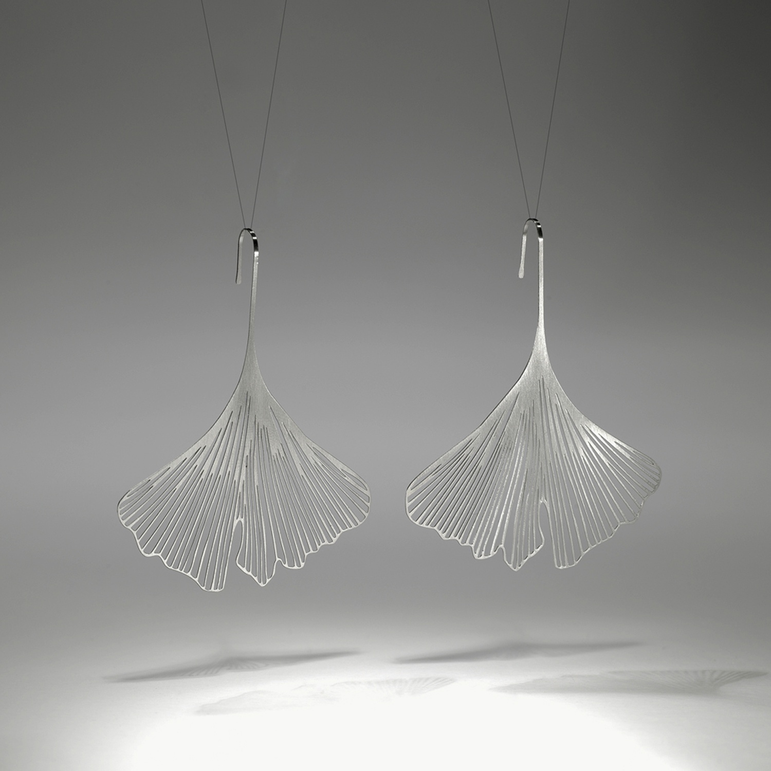 Michaela Gorcová - Náušnice Ginkgo nerez