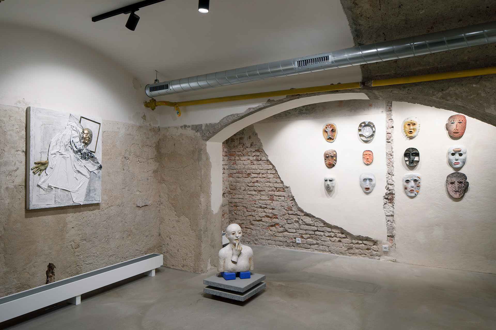 Jindra Viková - She Who Wears Many Faces