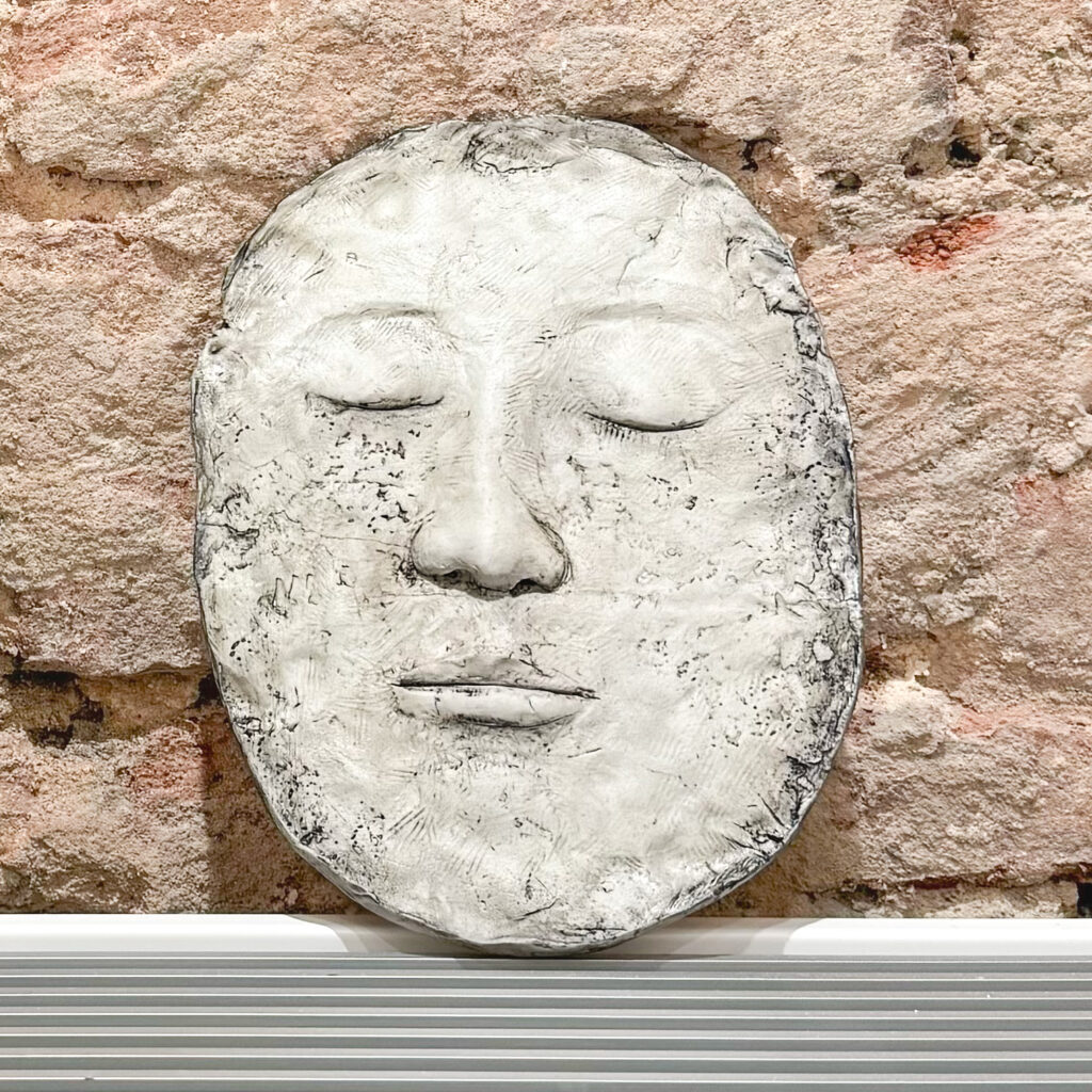 Jindra Viková -Maska malá 4.