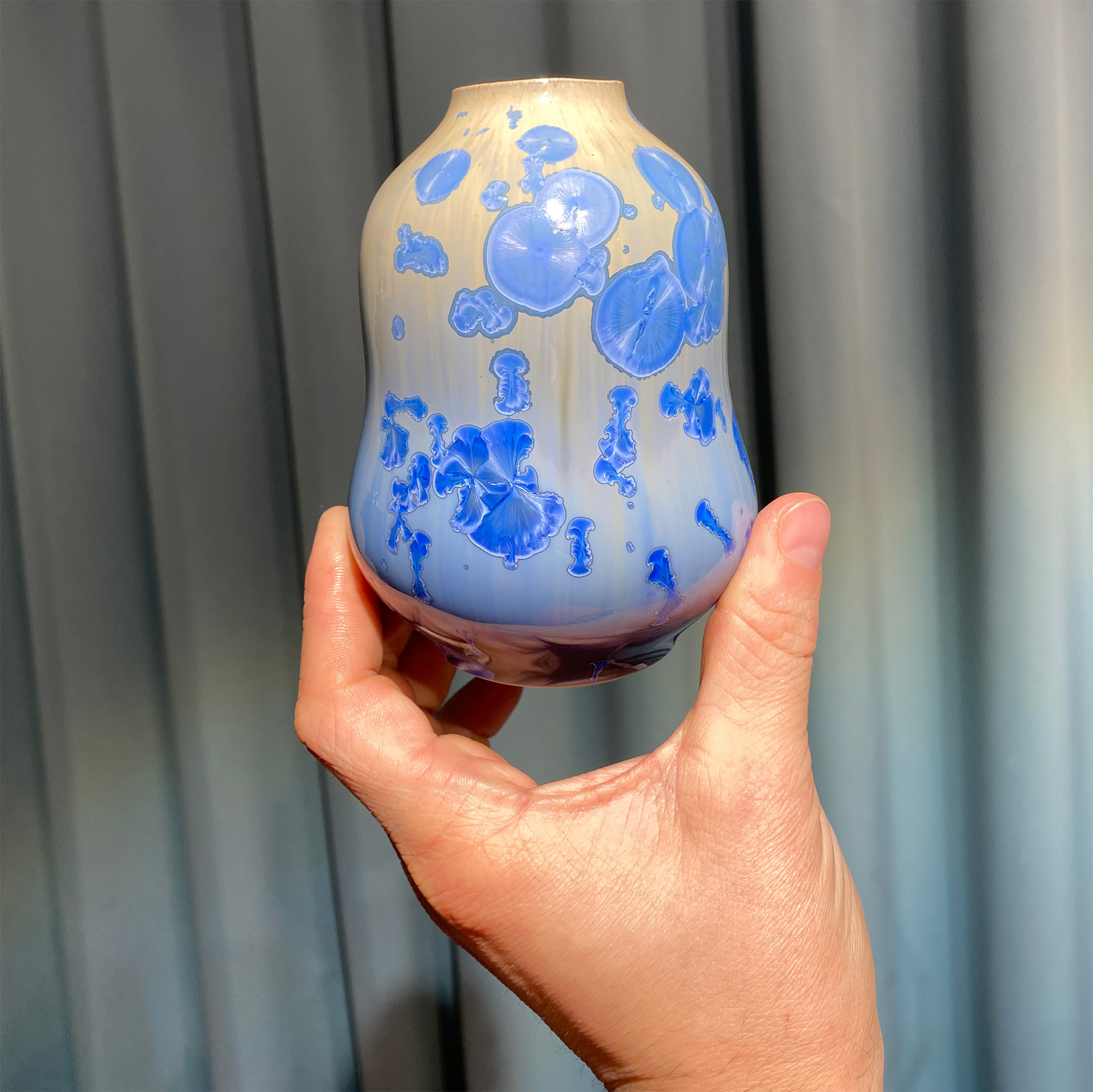 Plody Erlanu - Váza Silueta Mini světle modrá