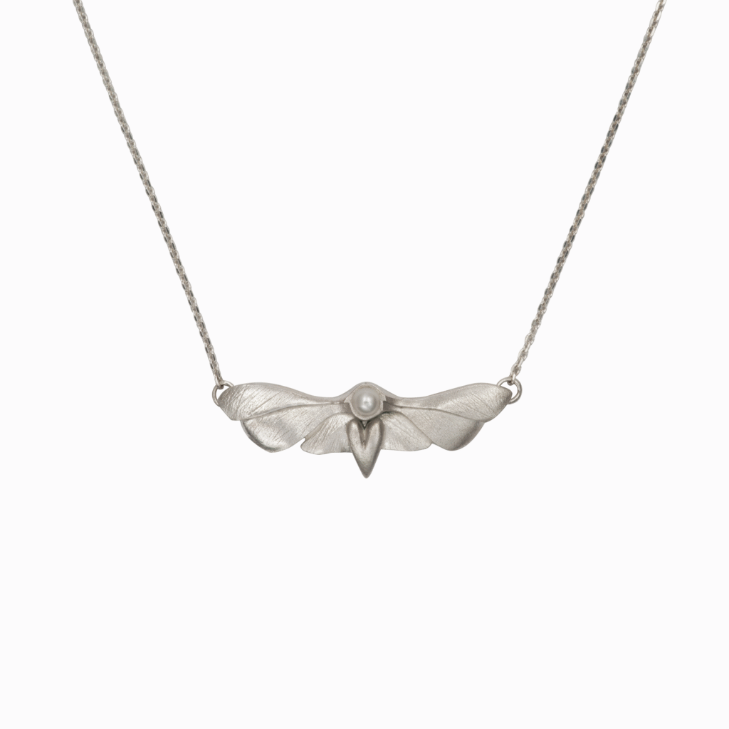 Janja Prokić - Náhrdelník Velká můra