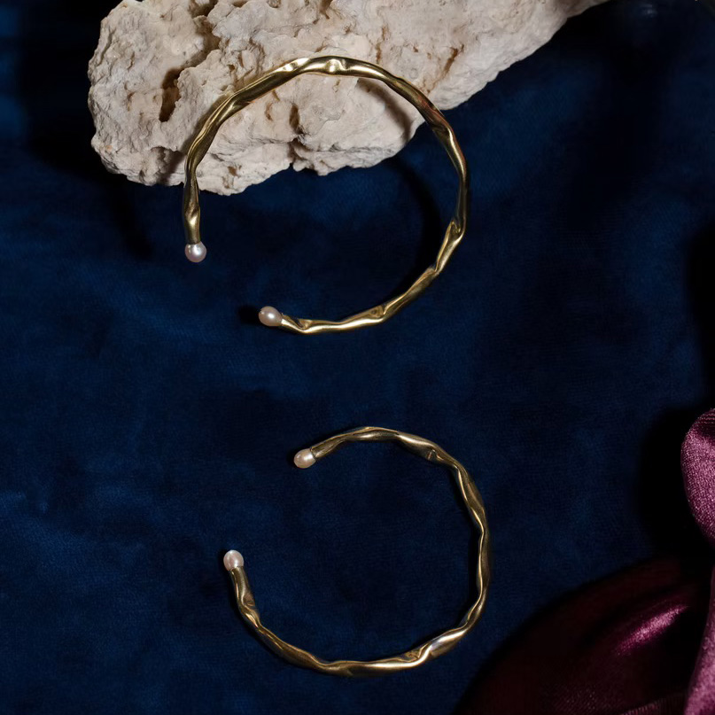 Dick Wolf - Náramek Scrab pozlacený