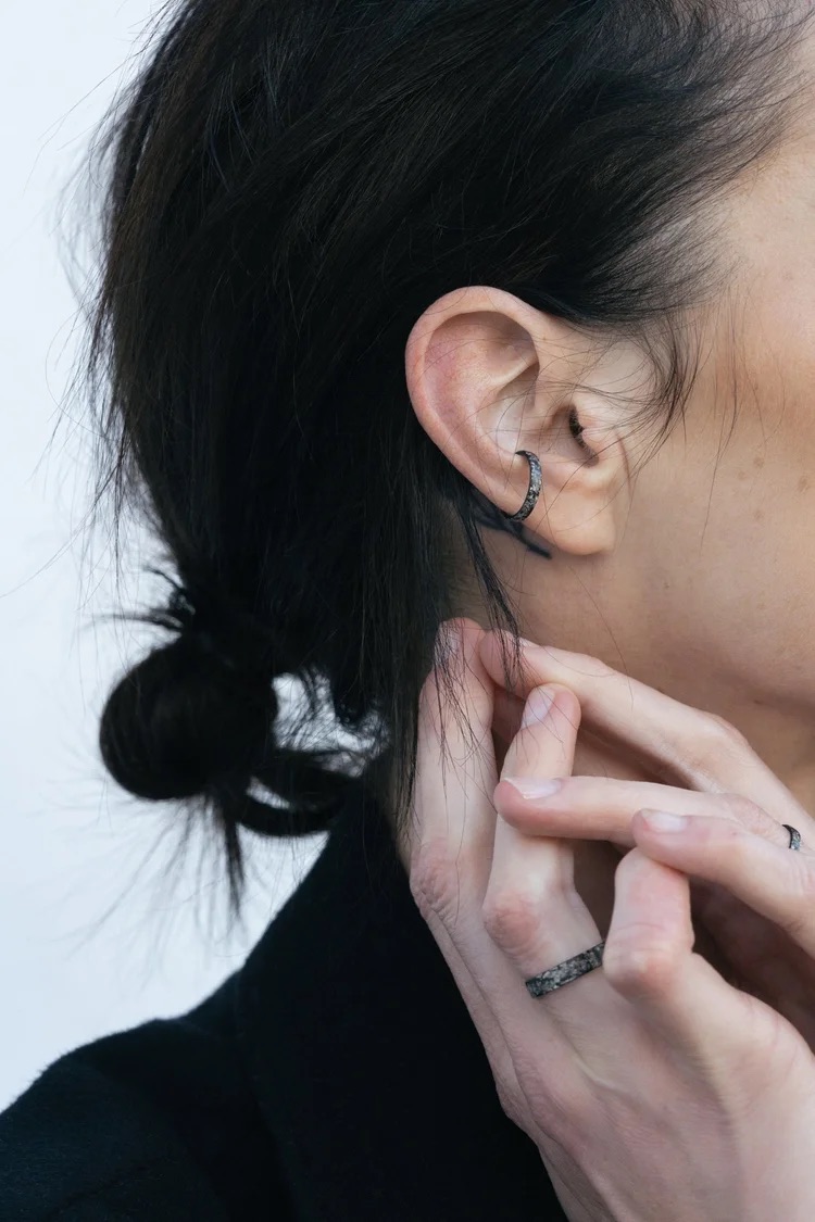Singularity - Ear Cuff s platinou