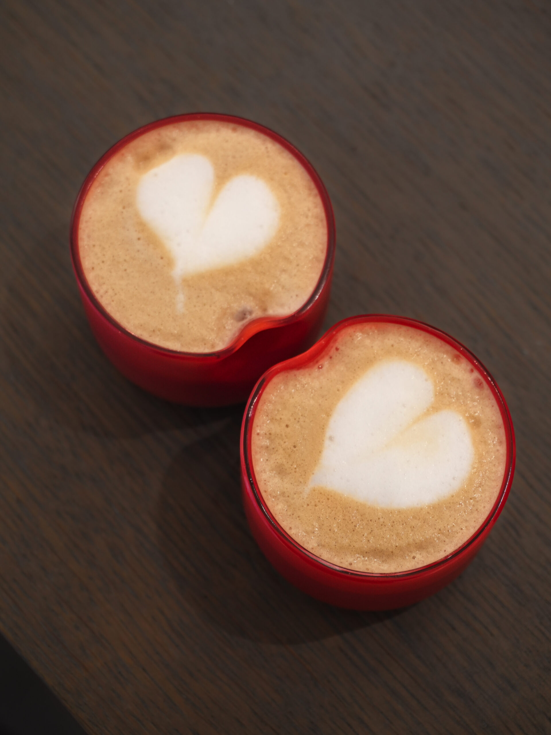 Byoungchan Yun - Kalíšek - The Finger on Espresso Glass