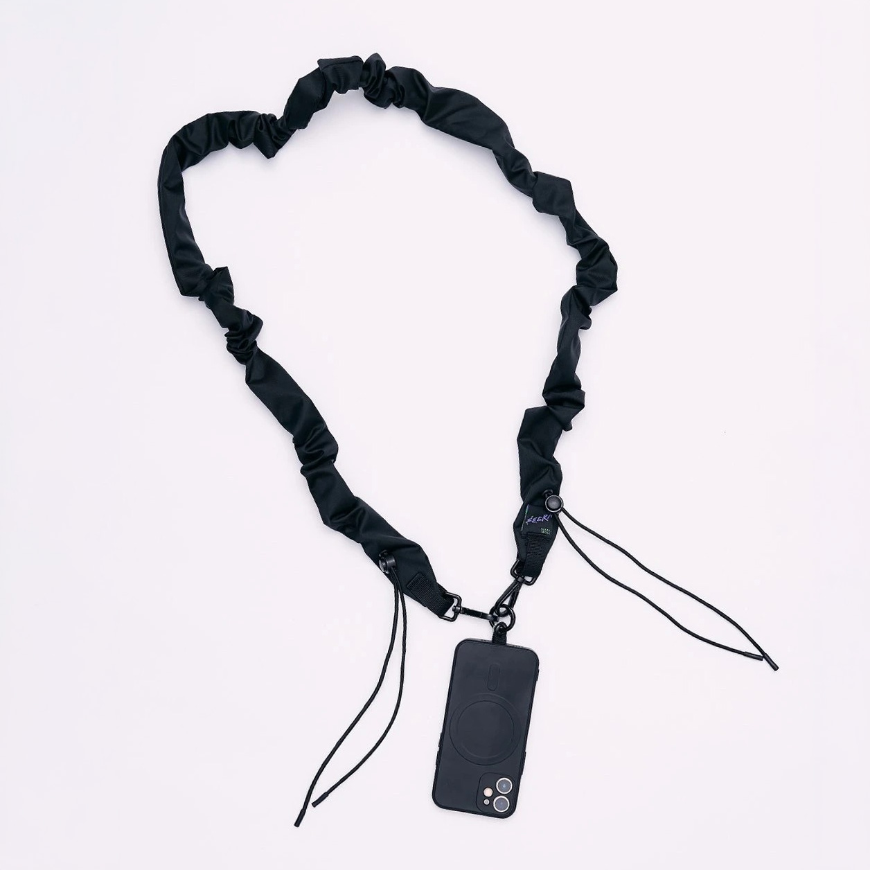 Segrasegra - Scrunchie popruh na mobil černo/černý